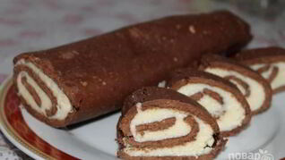 Шоколадный рулет из печенья