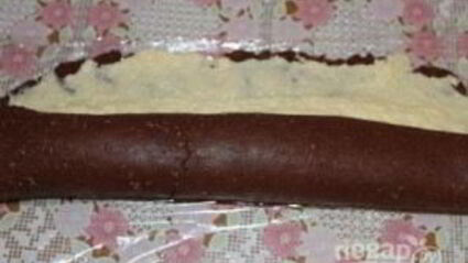 шоколадный рулет из печенья