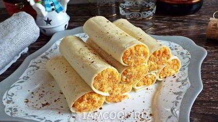сырные рулетики с пикантной начинкой