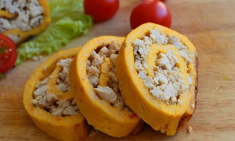 Рецепт тыквенно-яичный рулет с куриной начинкой