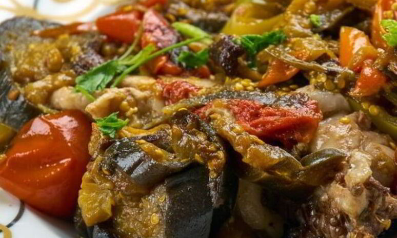 Рецепт сытный мясной аджапсандал