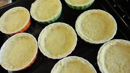 тарталетки с вишней