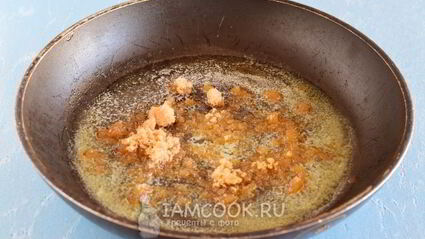 банановый тарт-татен на слоеном тесте