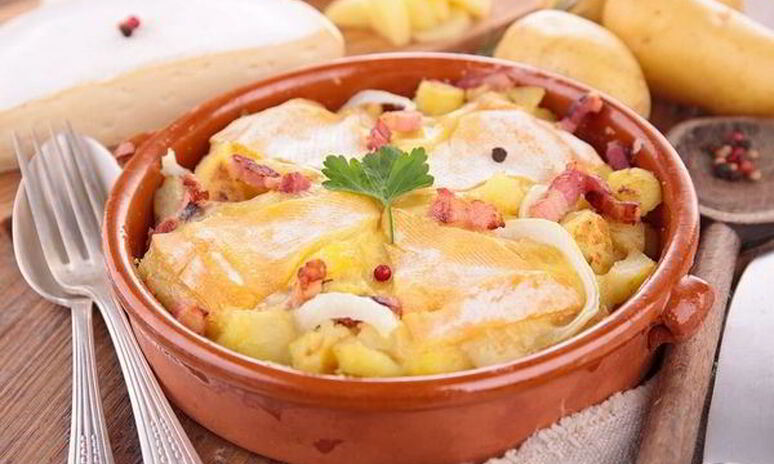 Рецепт картофель тартифлетт с беконом