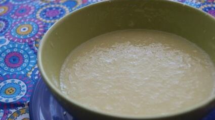 тарт с брусникой и запеченным ганашем из белого шоколада