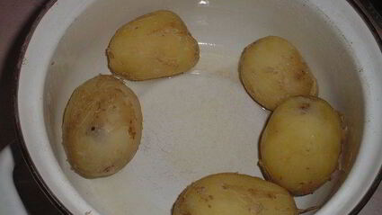 тарт с картофелем, сыром и помидорами