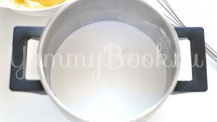 тарт с кокосовым молоком и грушами