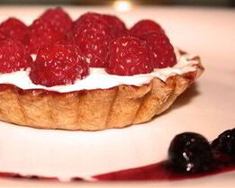 Тарт с малиной