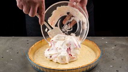 творожный тарт с малиной