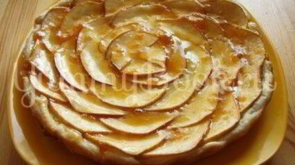 яблочный тарт