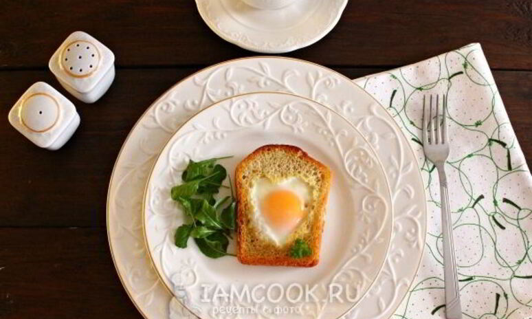 Рецепт яичница в хлебе