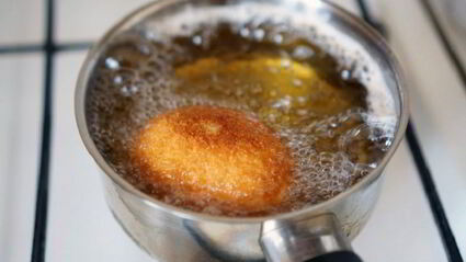 яйца в мясном фарше в духовке