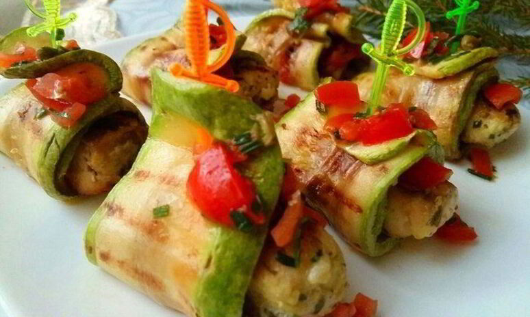 Рецепт закуска из кабачков с рыбой на шпажках