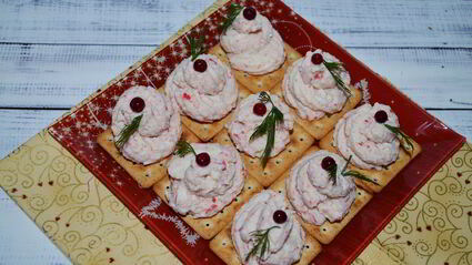 закуска на крекере