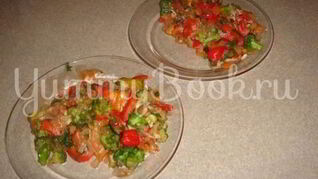 Закуска по-итальянски из овощей и зелени