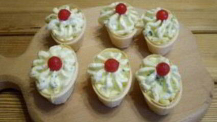 закуска с сыром и чесноком