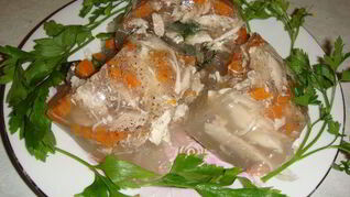 Заливное из курицы